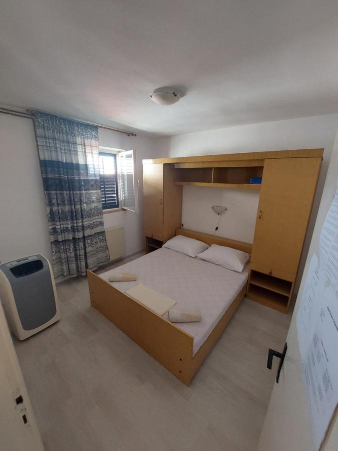 Apartments Drazica Krk Town Extérieur photo